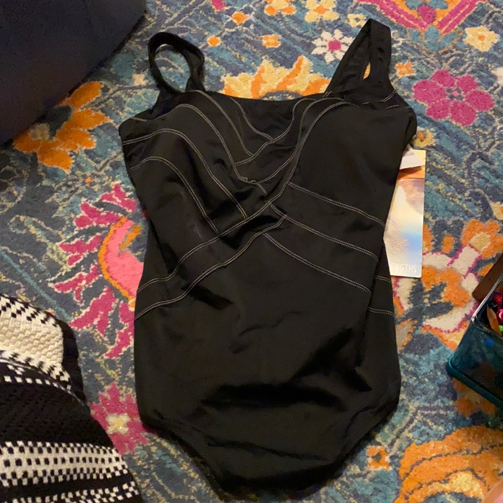 black Great Lengths Women’s Swim bathing suit